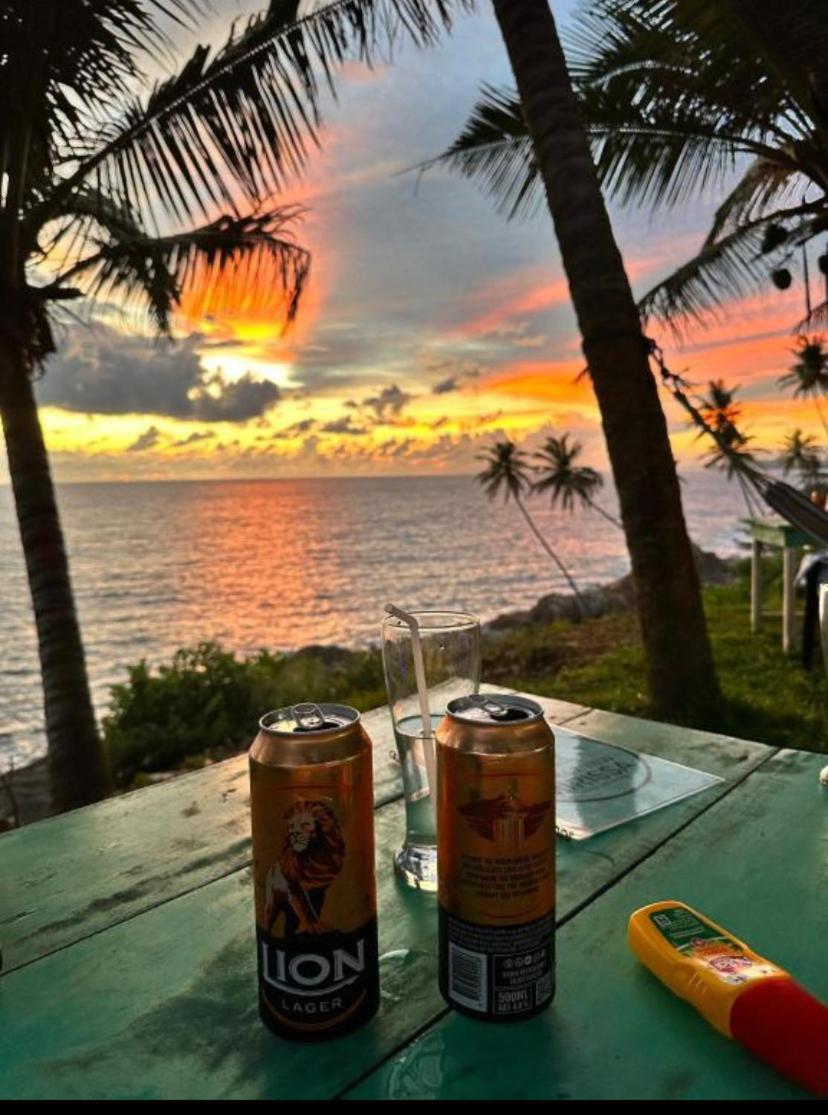 Perfect View Mirissa Hotel Exterior photo